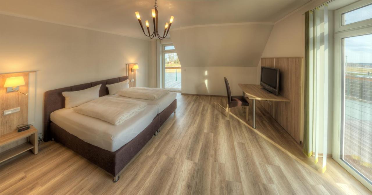 Hotel Alte Fischerkate Modlich Exteriör bild