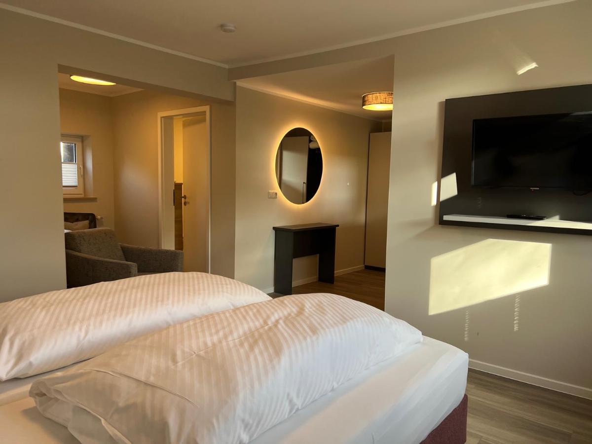 Hotel Alte Fischerkate Modlich Exteriör bild